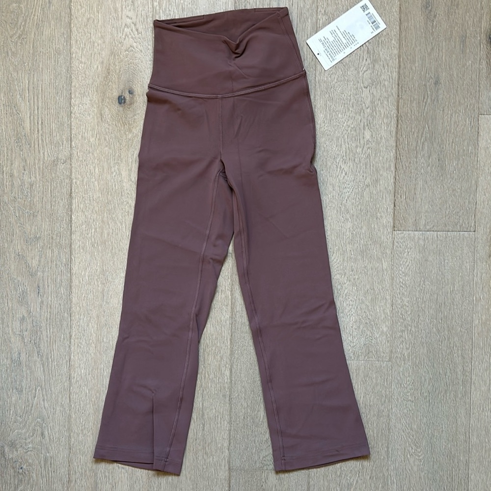 groove super high rise crop 23" nulu dark oxide size 2 lululemon nwt